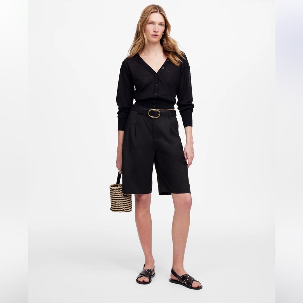 Relaxed Pleated Trouser Shorts in Drapey Twill